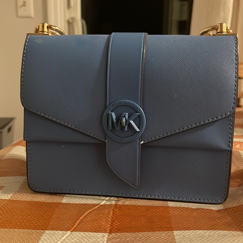 Michael kors 🔥🔥 - Picture 2 of 7